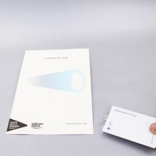 Feedback device: the appreciation card works via RFI reader, as a credit card for emotional connection with a project.